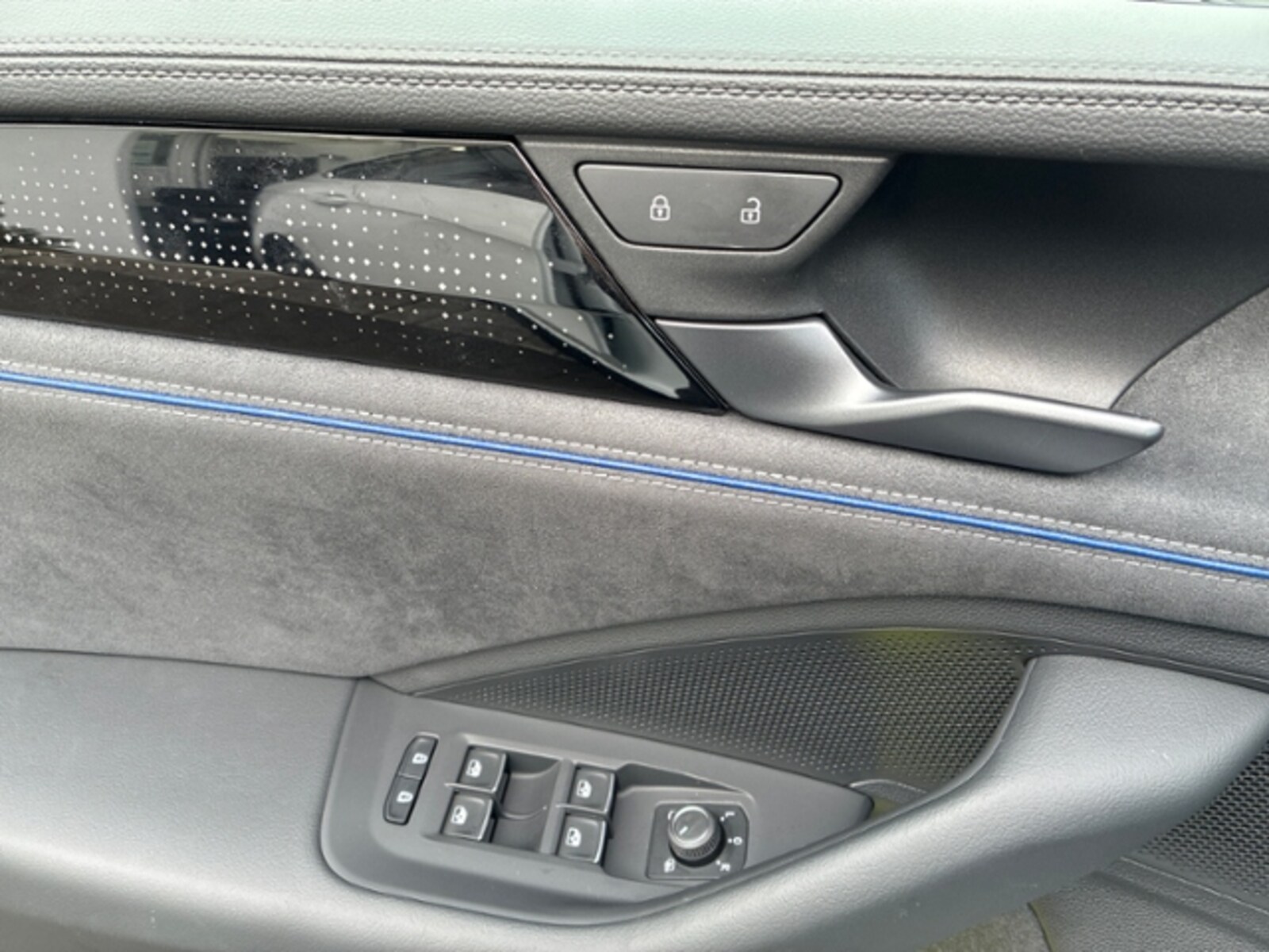 Volkswagen Passat – Bild 11
