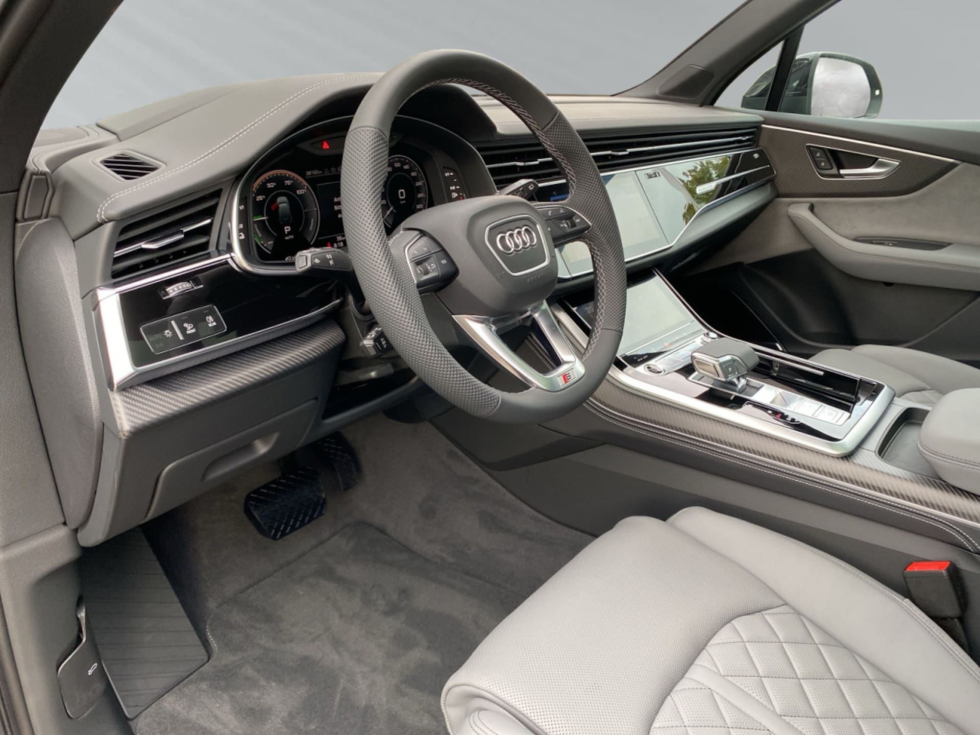 Audi Q7 SUV TFSI e S line