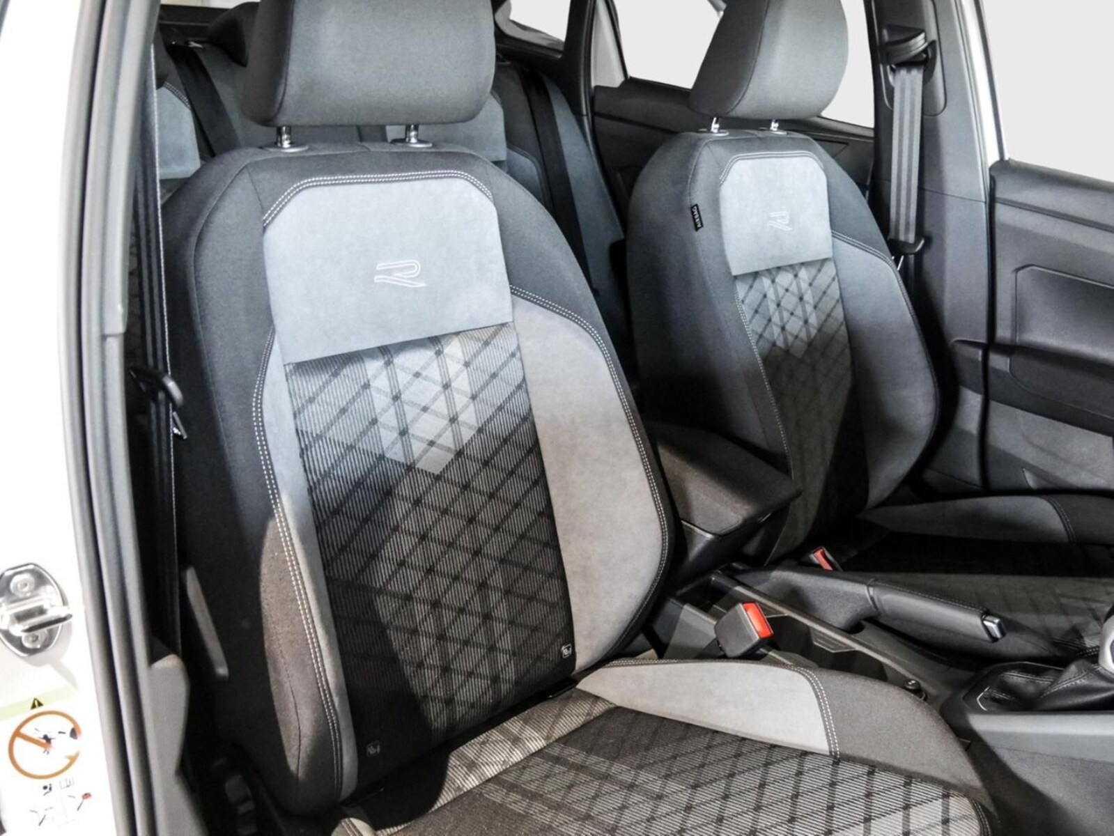 Volkswagen Taigo – Bild 6