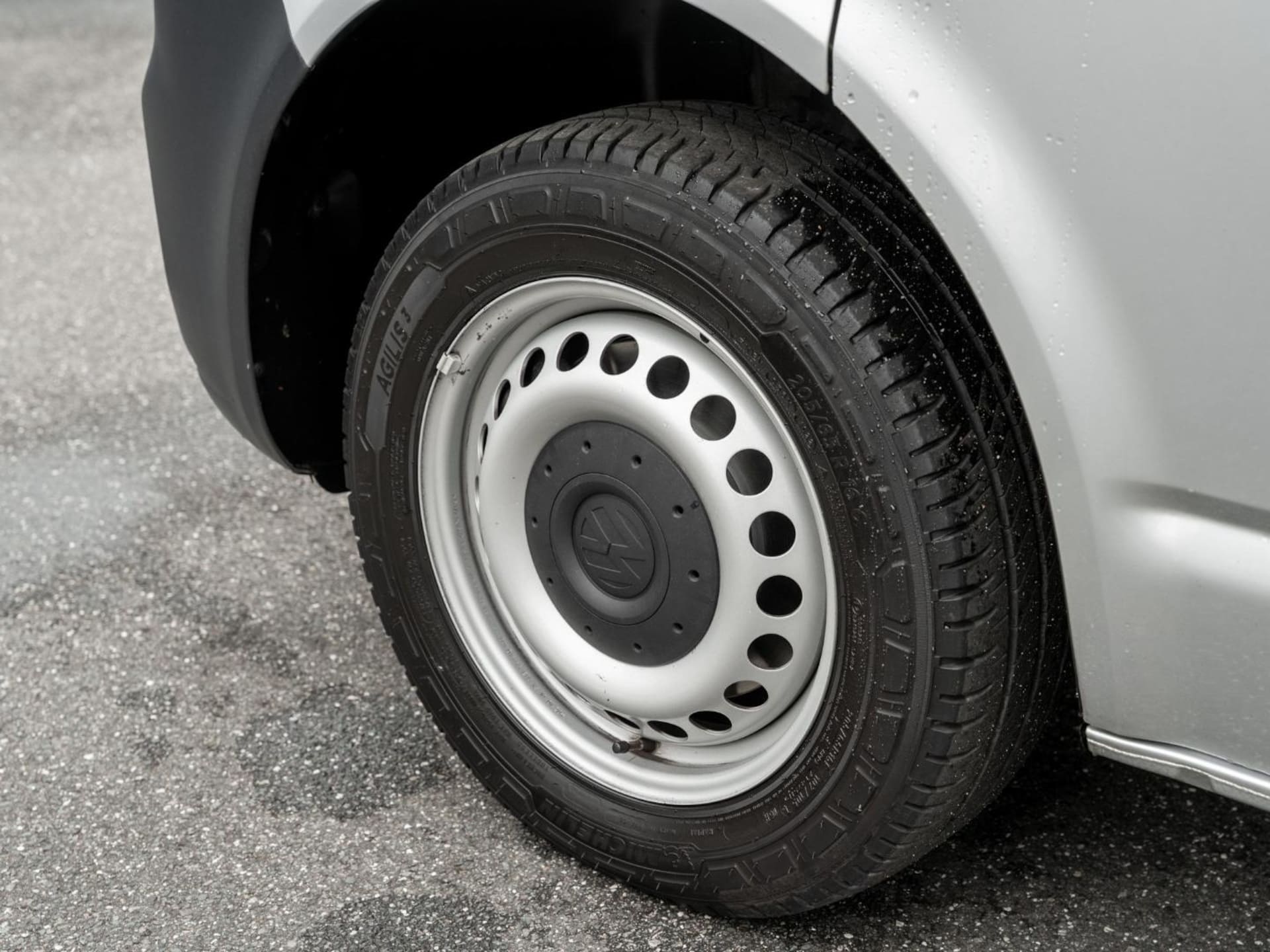 Volkswagen T6.1 Transporter Kasten langer Radstand
