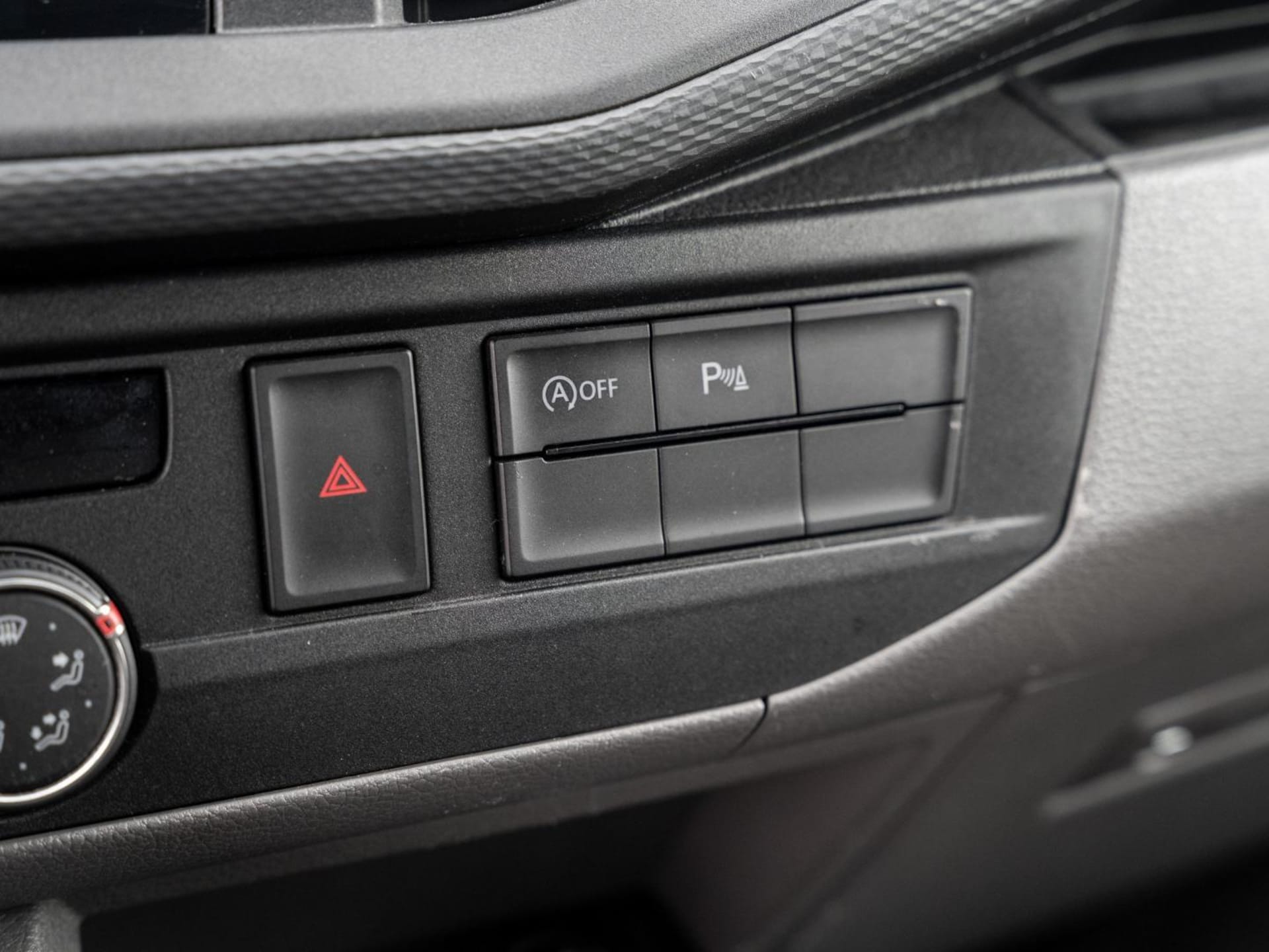 Volkswagen T6.1 Transporter Kasten langer Radstand