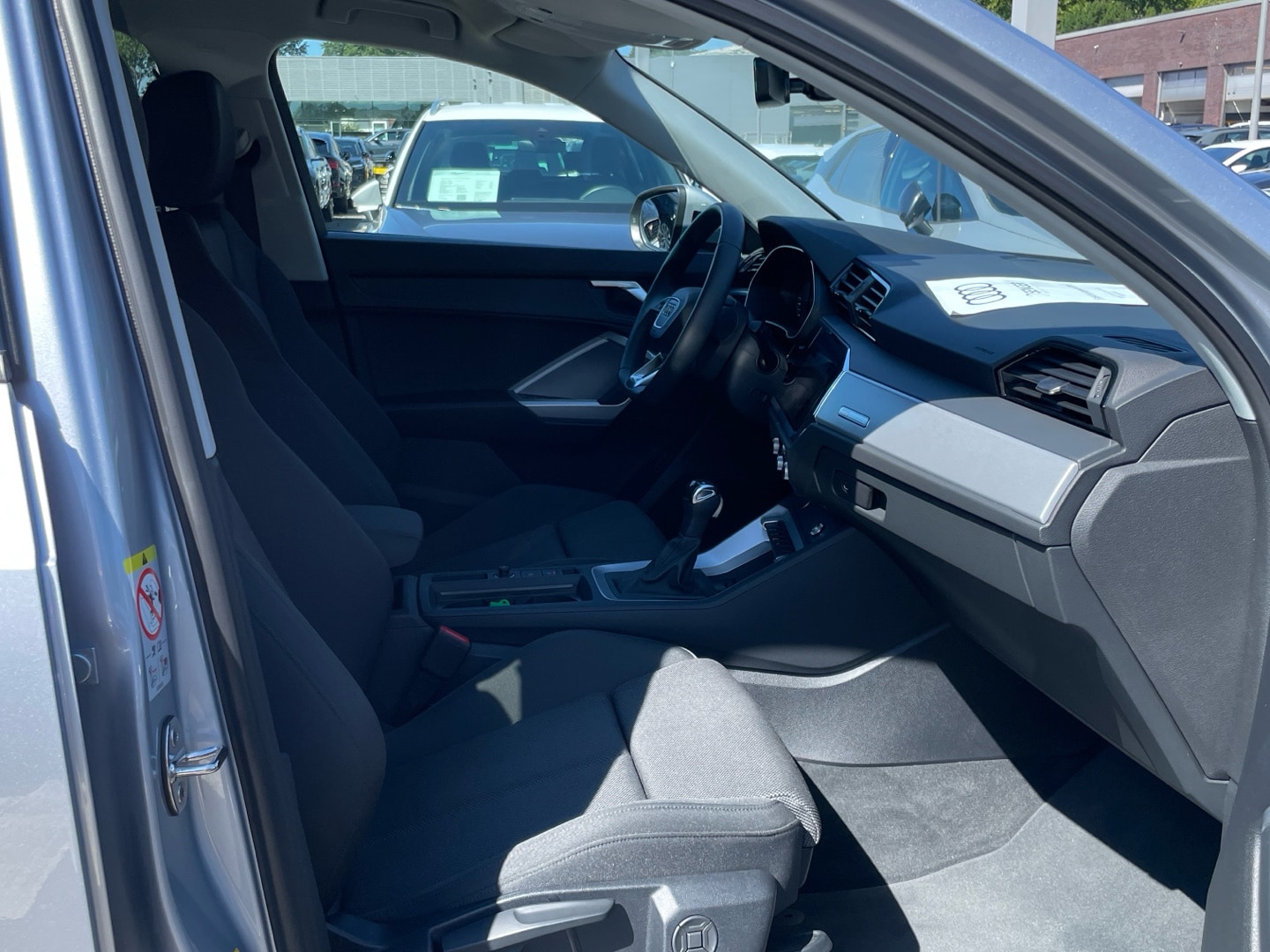 Bild über Audi Q3 TFSI 110 kW S tronic - für weitere Informationen kontaktieren Sie den Audi Partner