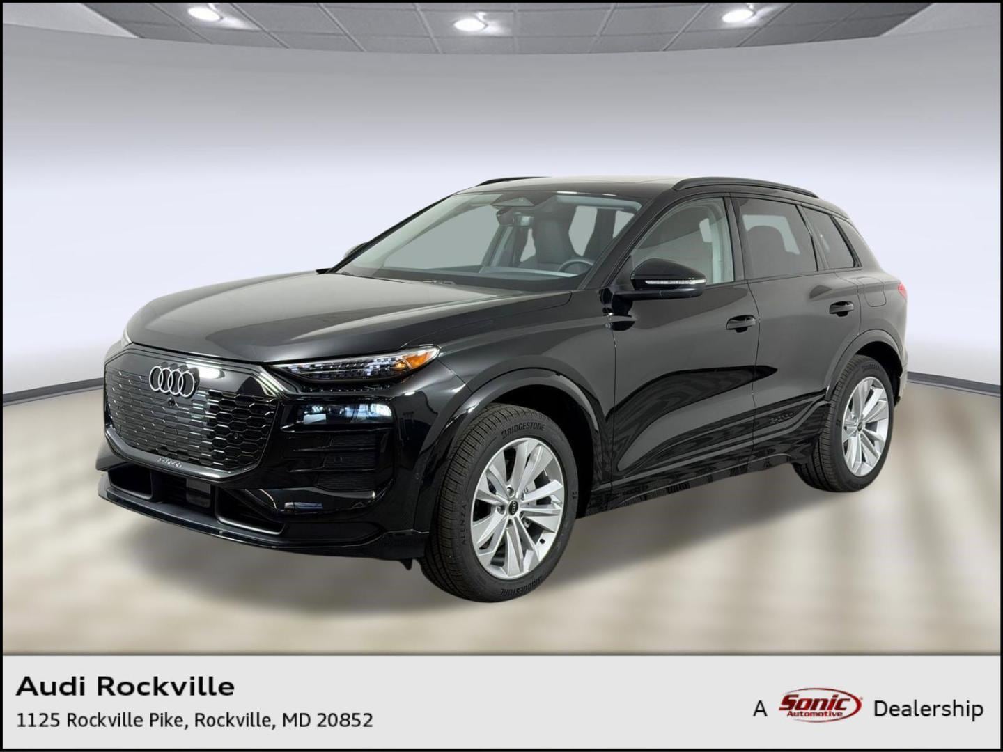 2025 Audi Q6 e-tron Premium Plus's photo