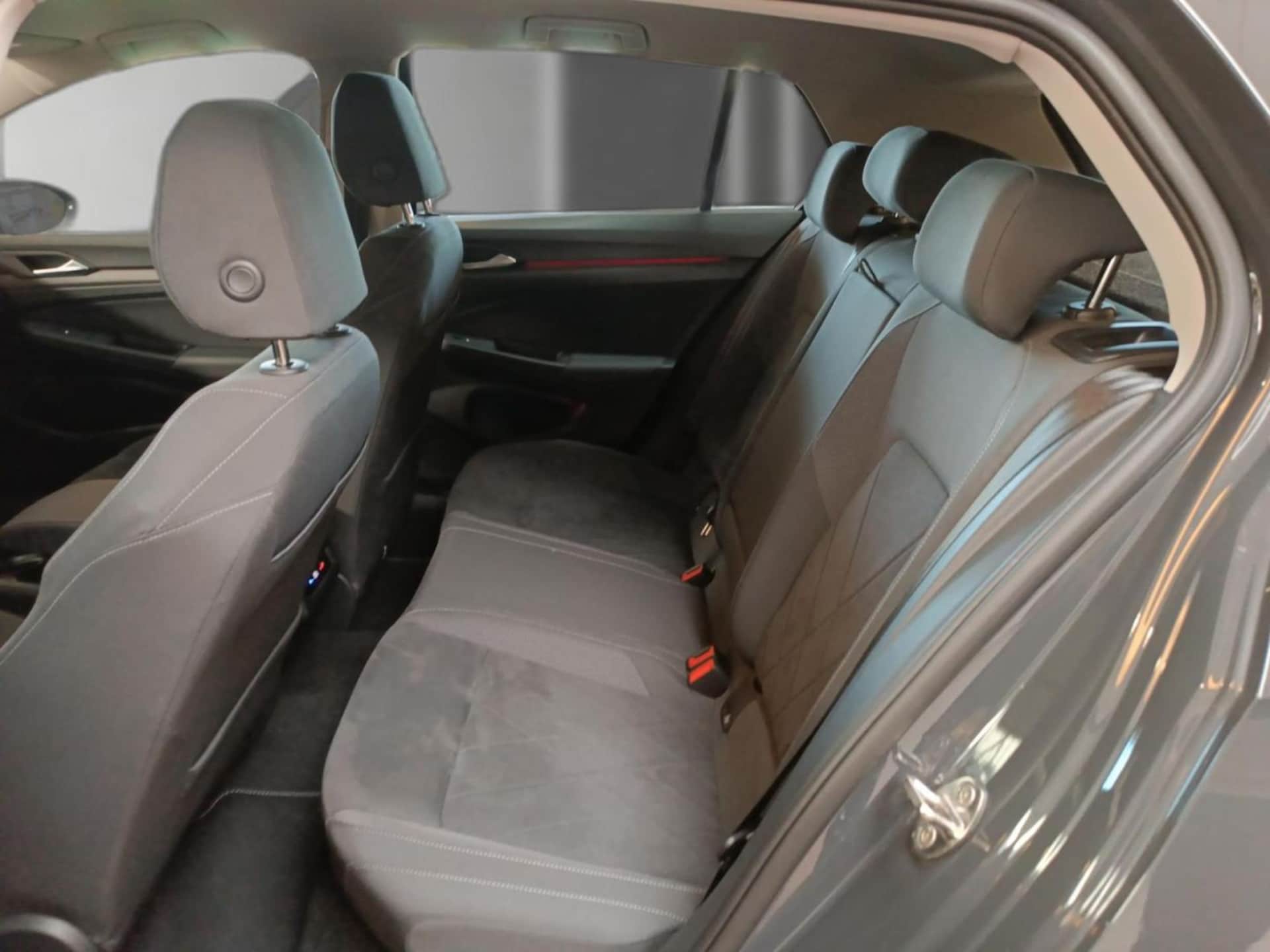 Volkswagen Golf Style
