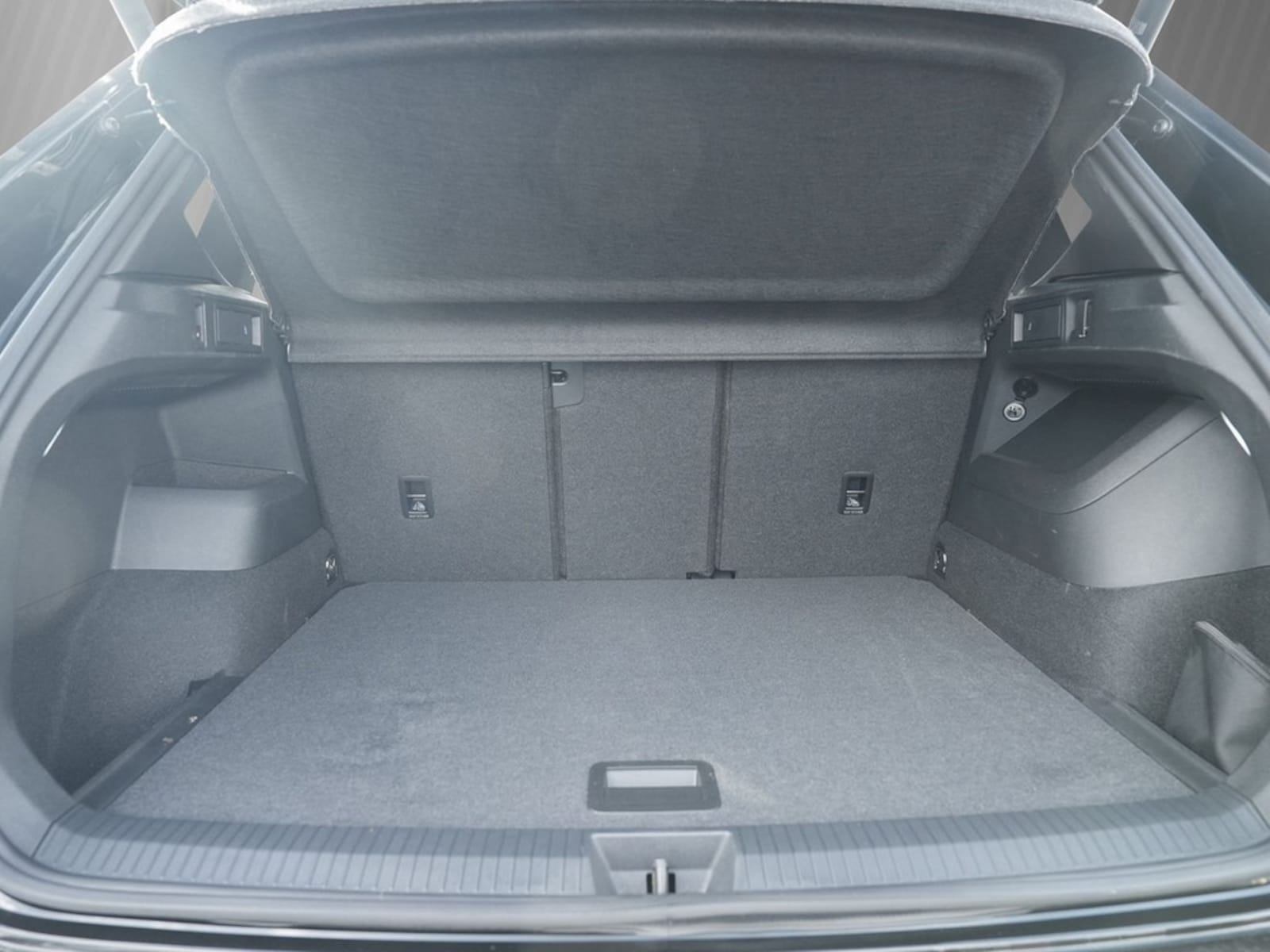 Volkswagen Tiguan – Bild 6