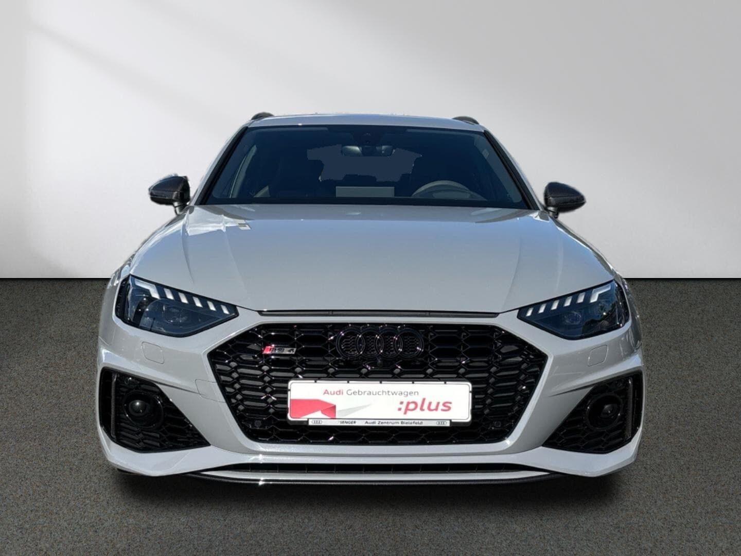 Image about Audi RS 4 Avant TFSI quattro tiptronic