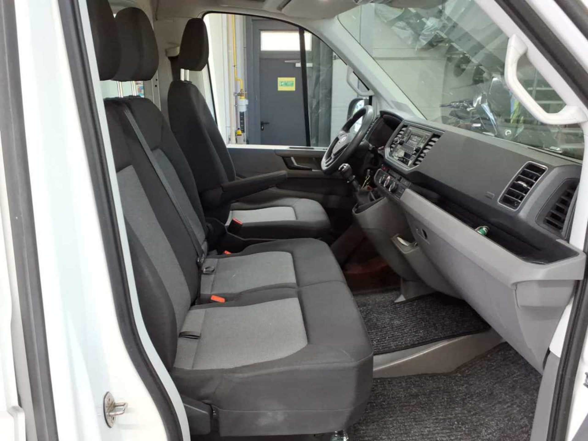 Volkswagen Crafter Kasten mittlerer Radstand