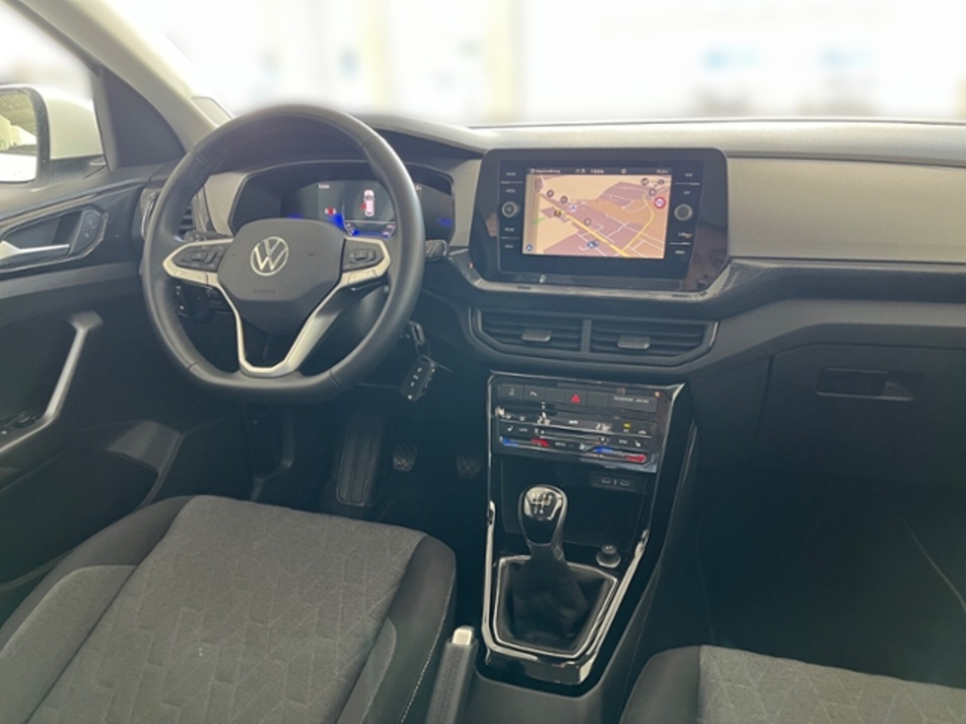 Volkswagen T-Cross Life