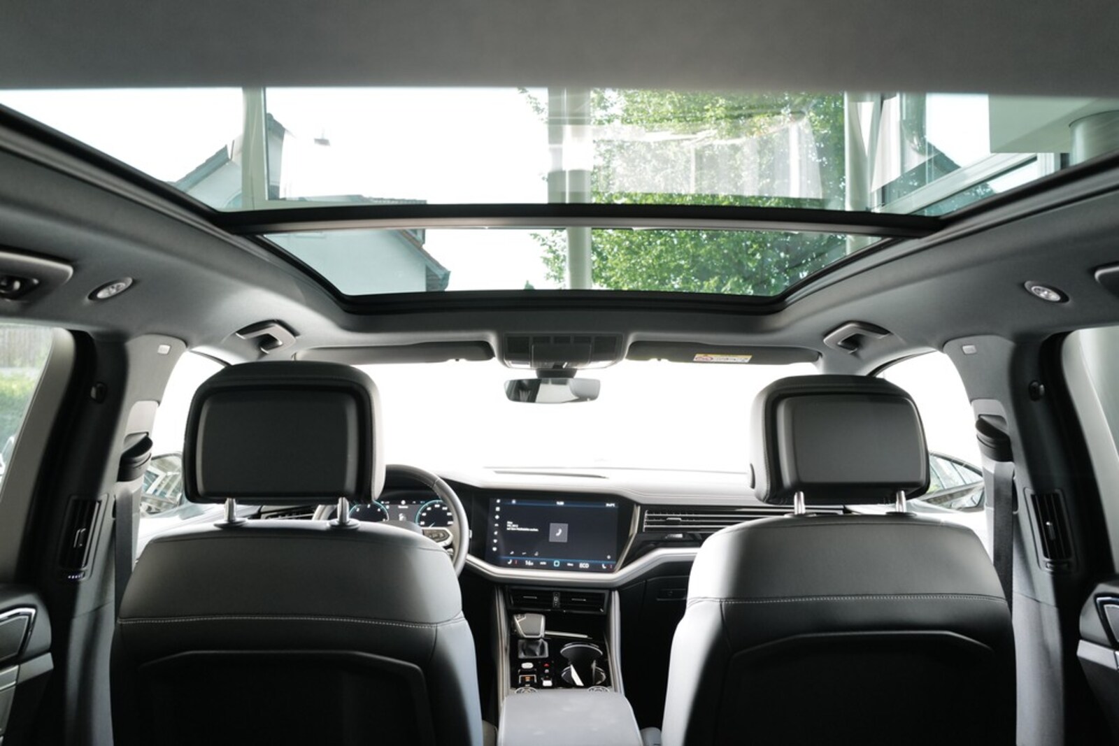 Volkswagen Touareg – Bild 11