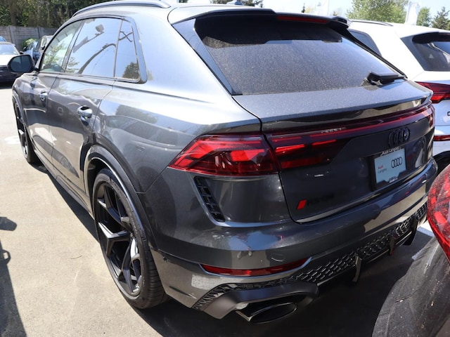 2026 Audi RS Q8 SUV performance
