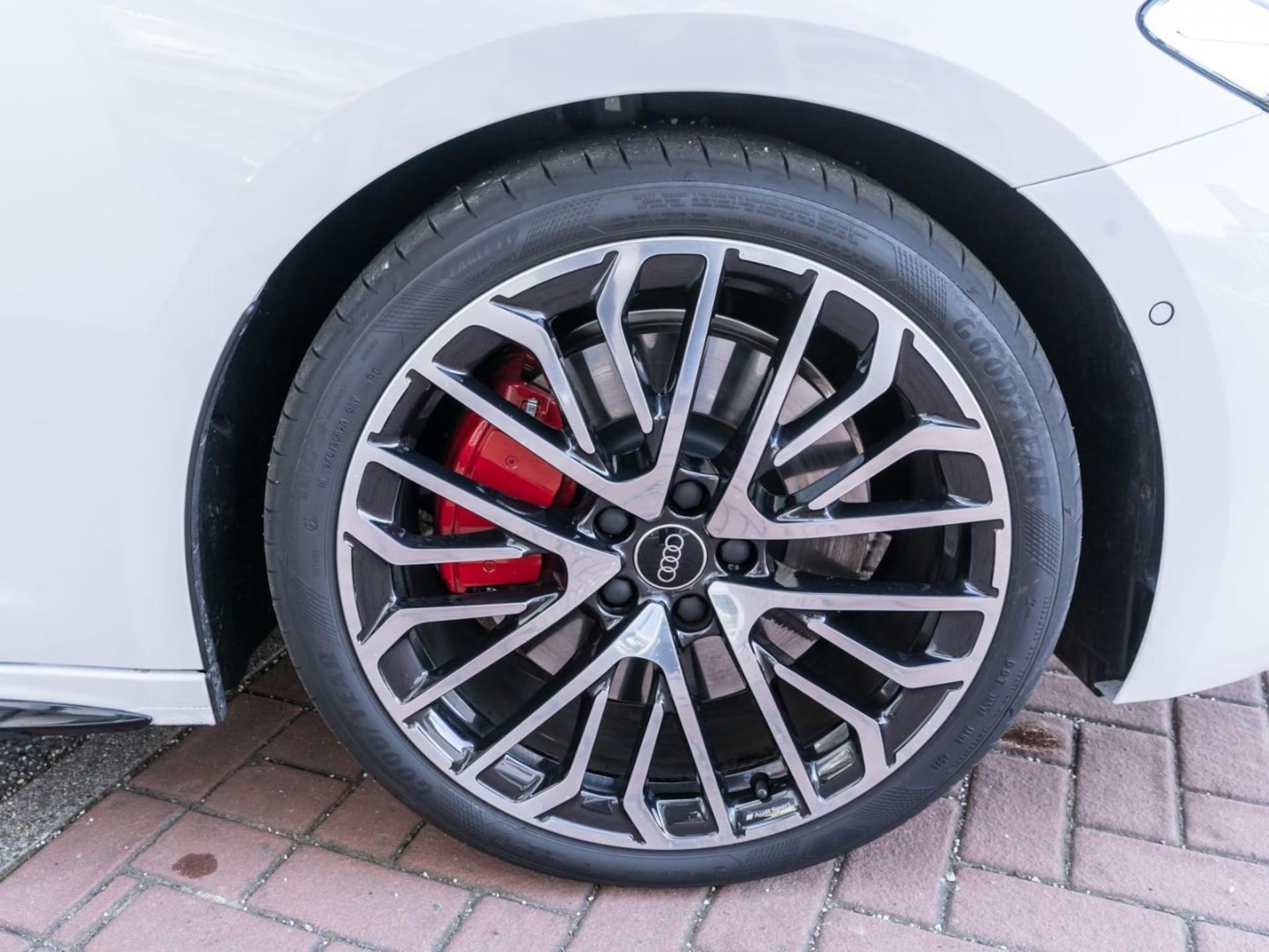 Audi A5 Avant e-hybrid edition one