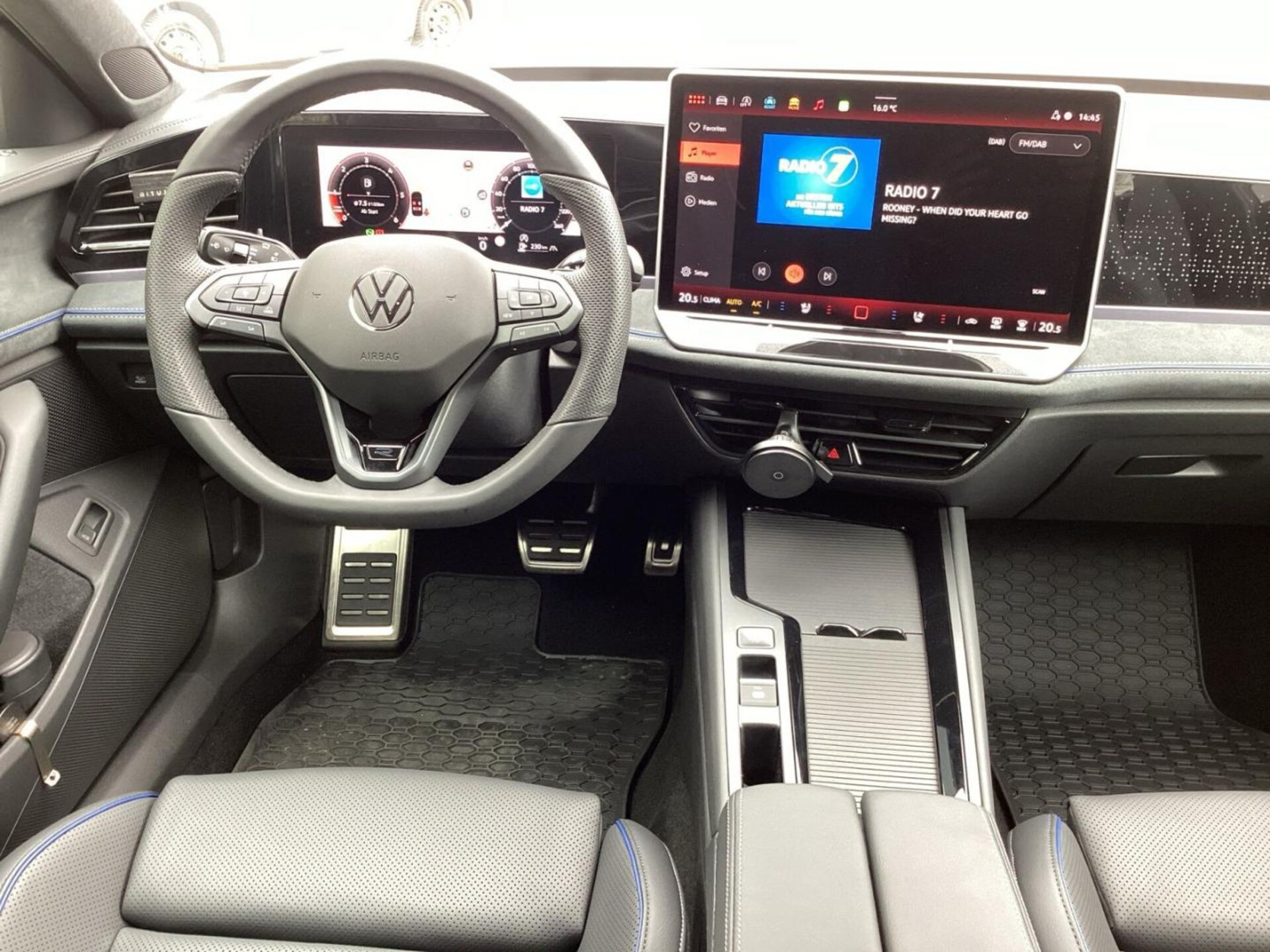 Volkswagen Passat R-Line