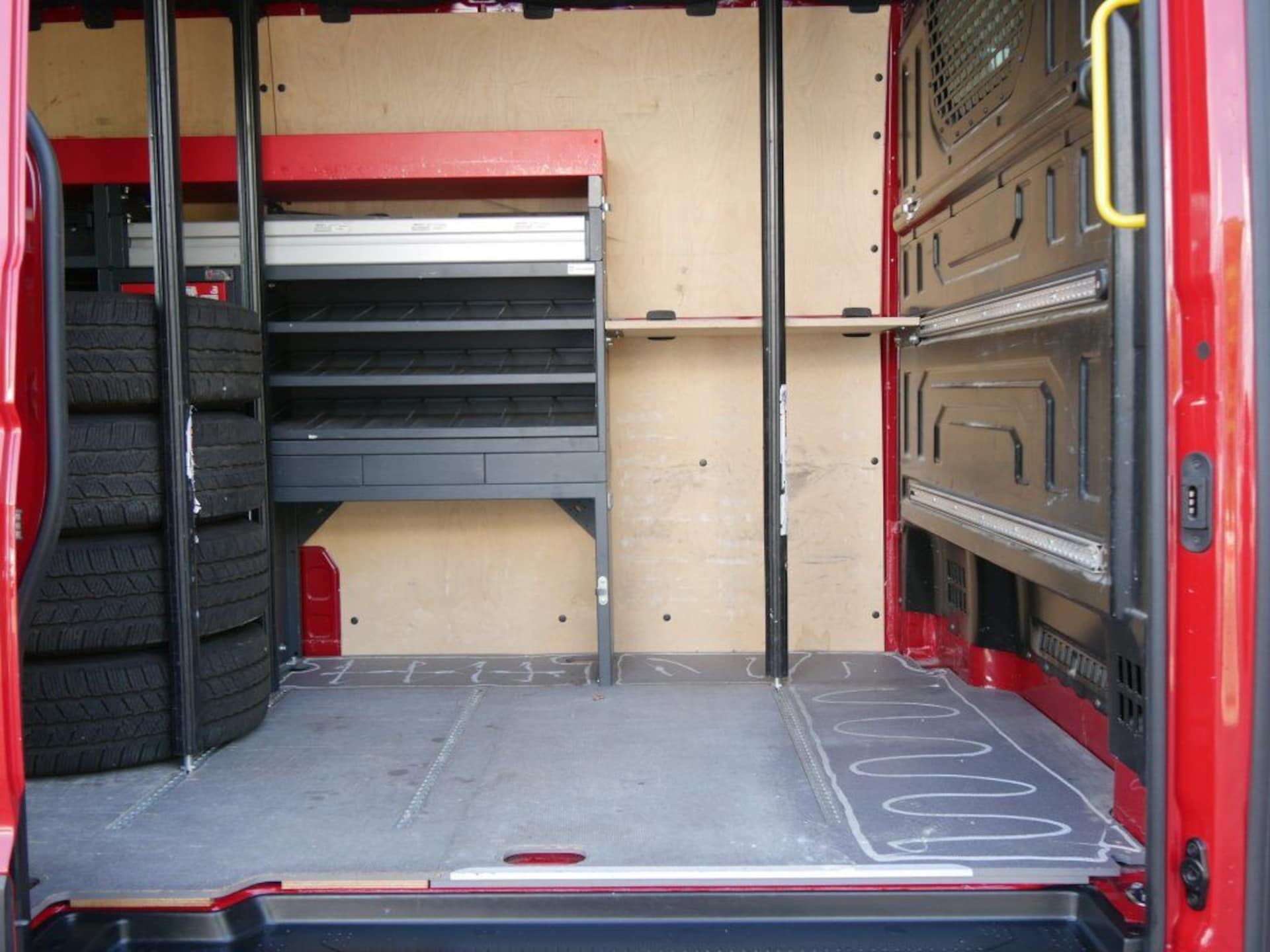 Volkswagen Crafter Kasten mittlerer Radstand