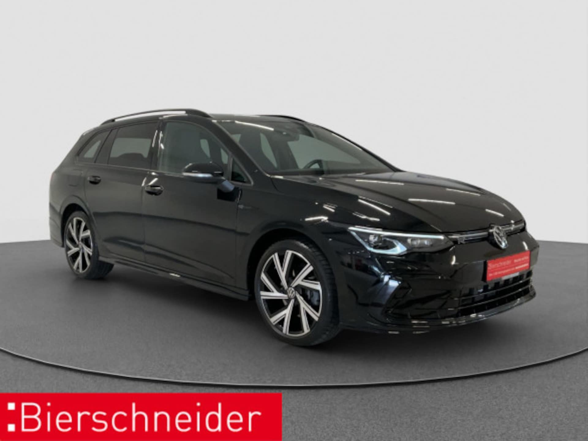 Volkswagen Golf Variant R-Line