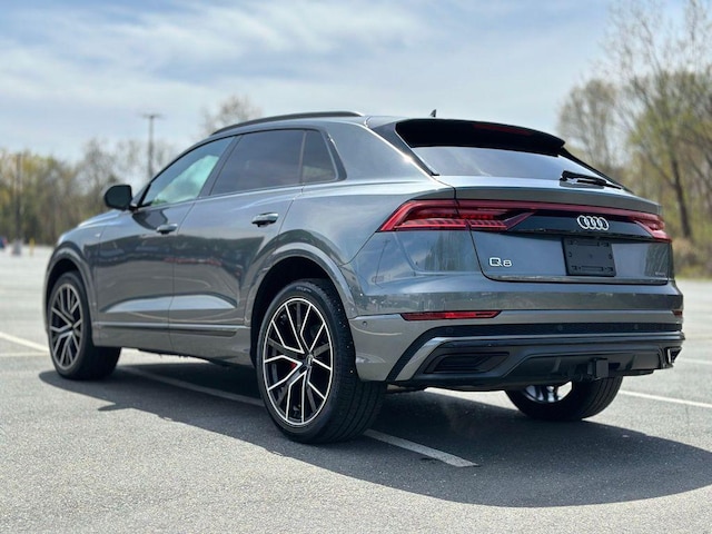 2023 Audi Q8