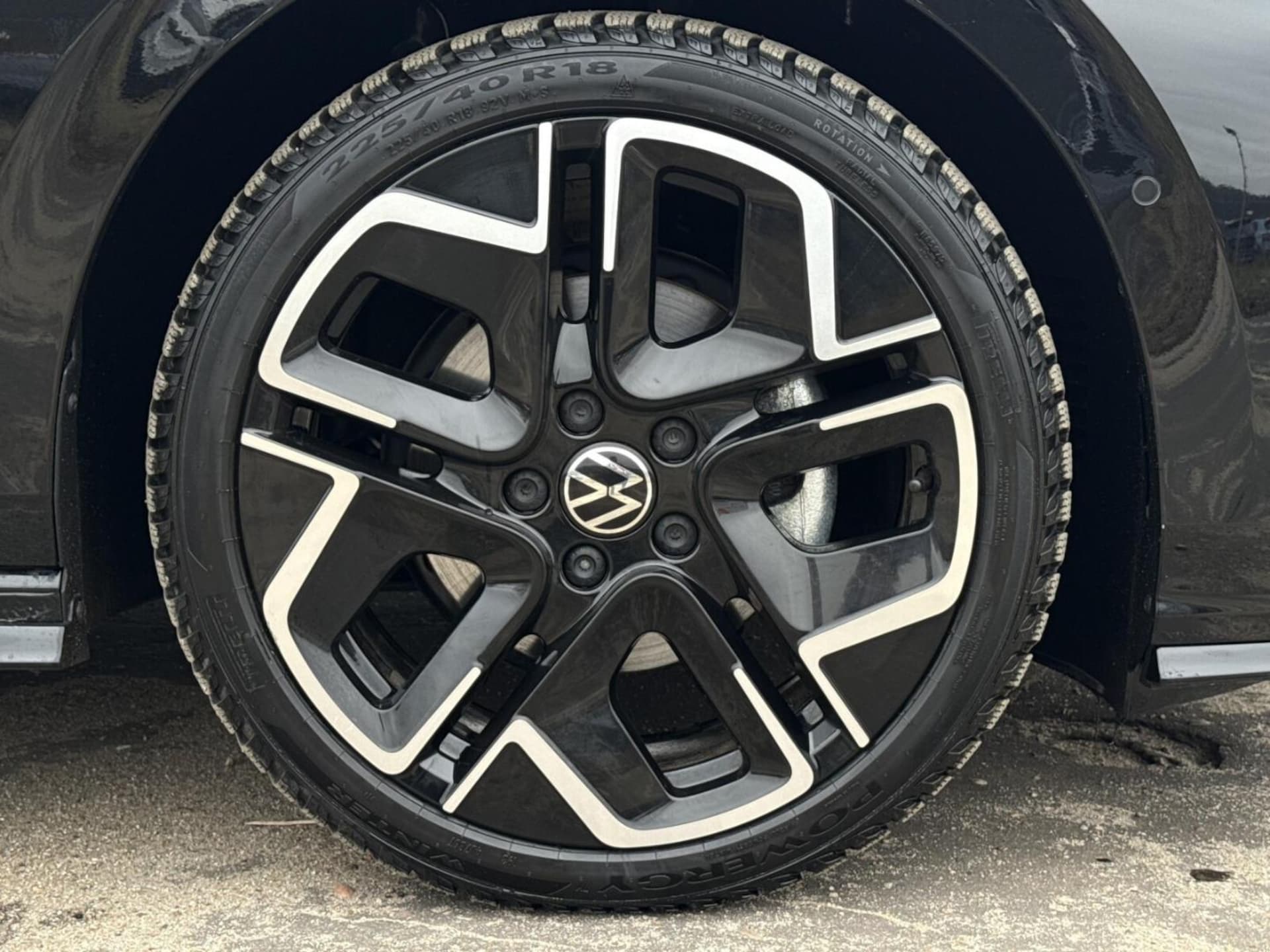 Volkswagen Golf Variant R-Line