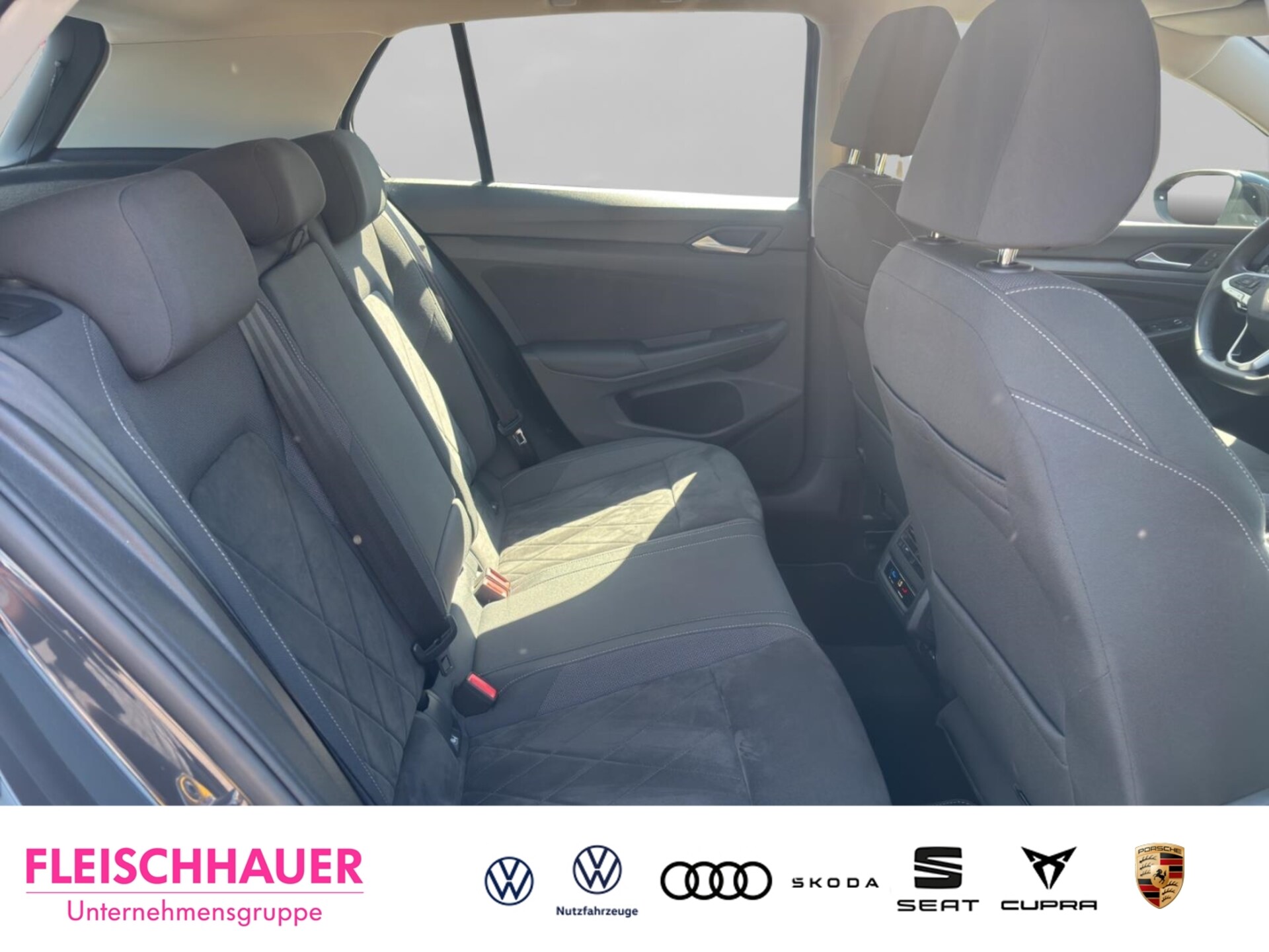 Volkswagen Golf Style