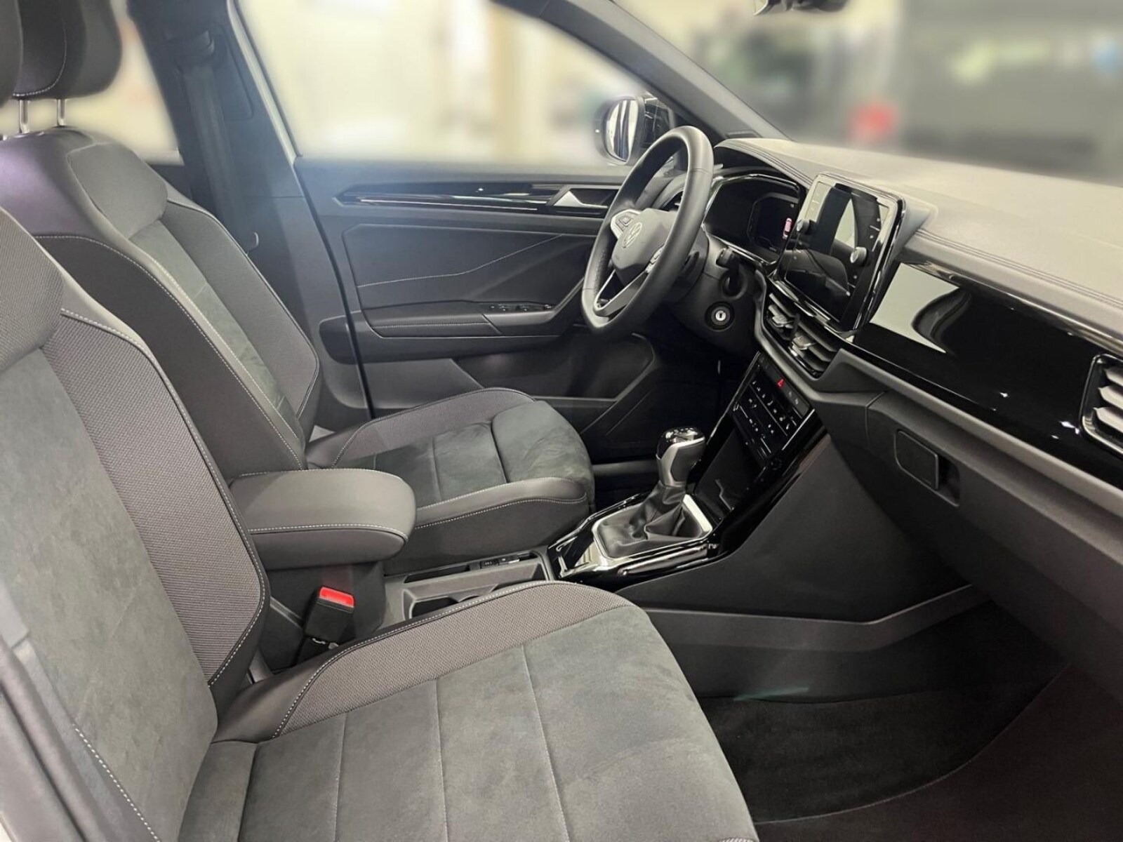 Volkswagen T-Roc – Bild 13