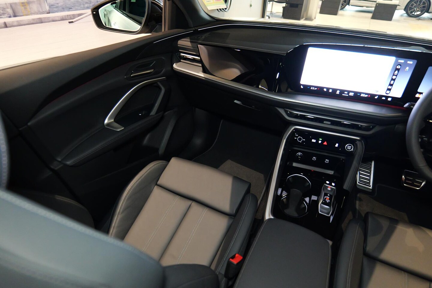 Image about Audi Q5 SUV e-hybrid quattro S tronic