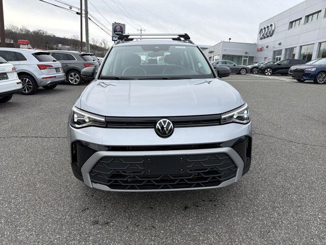 2025 Volkswagen Taos
