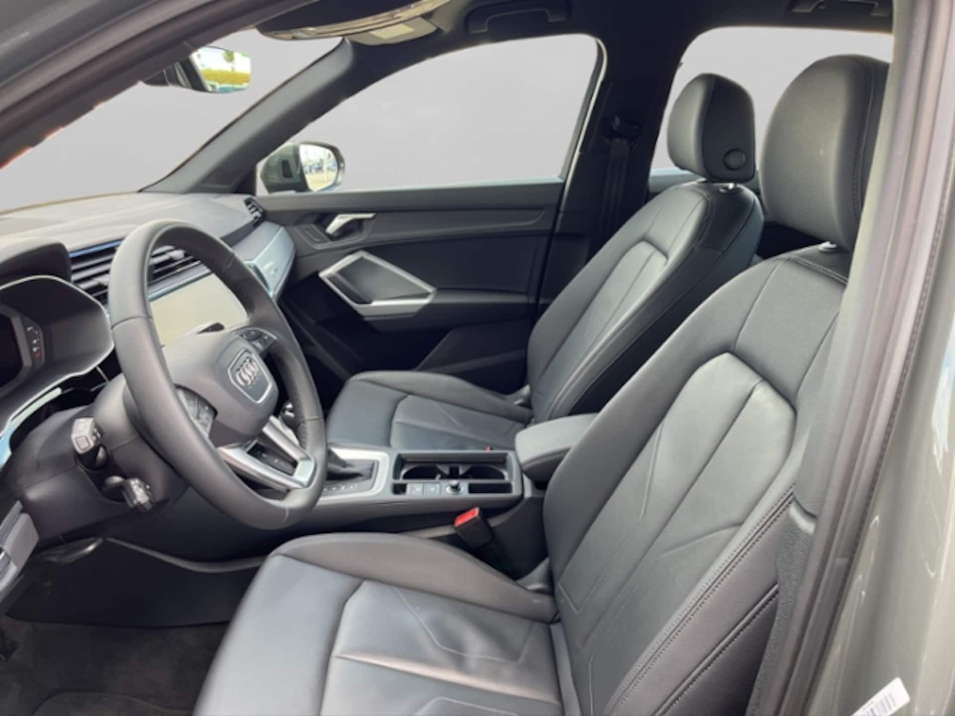 Audi Q3 SUV S line