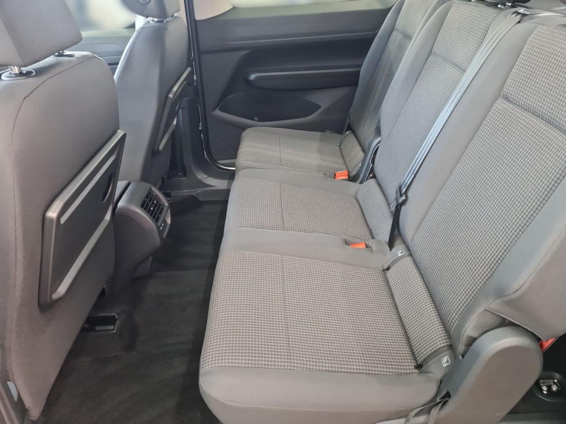 Volkswagen Caddy Maxi California