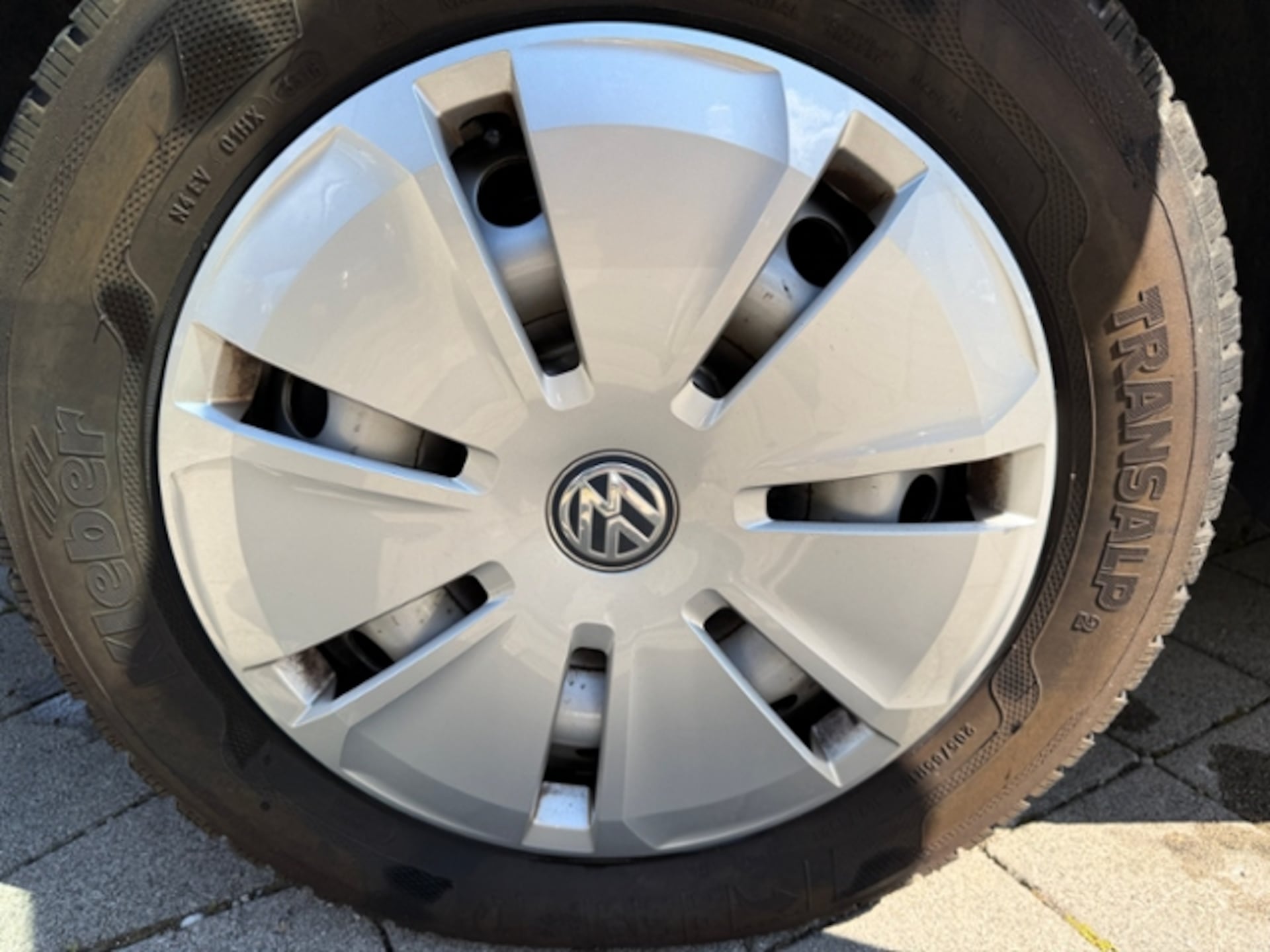 Volkswagen T6.1 Transporter Kasten langer Radstand