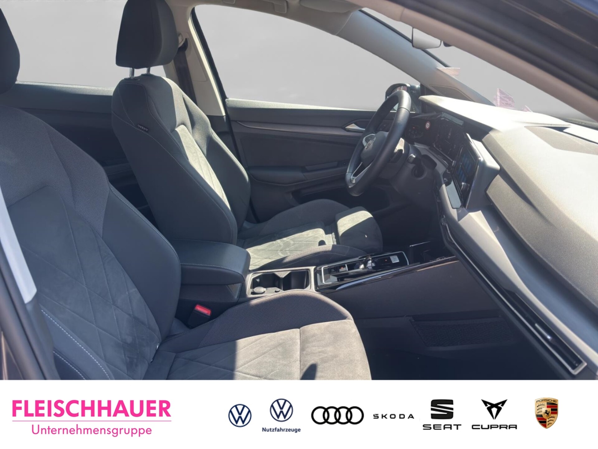 Volkswagen Golf Style