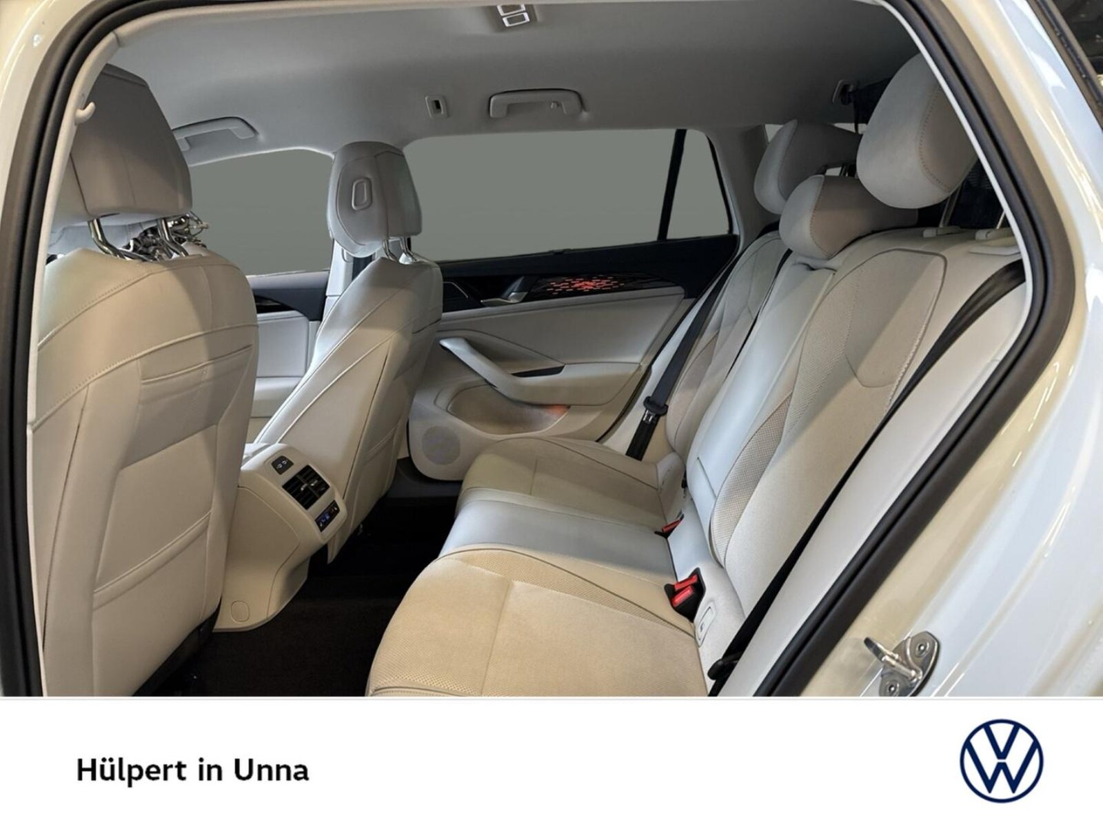 Volkswagen Passat – Bild 11