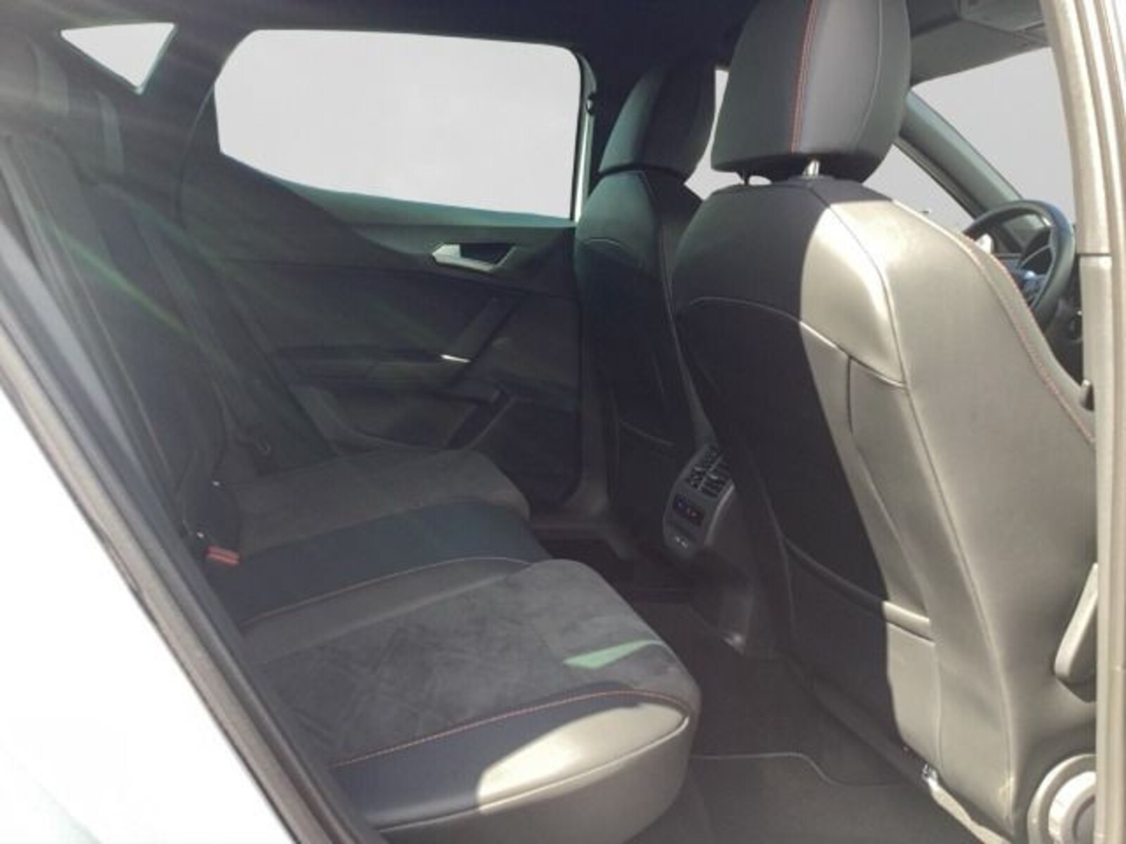 SEAT Leon – Bild 6