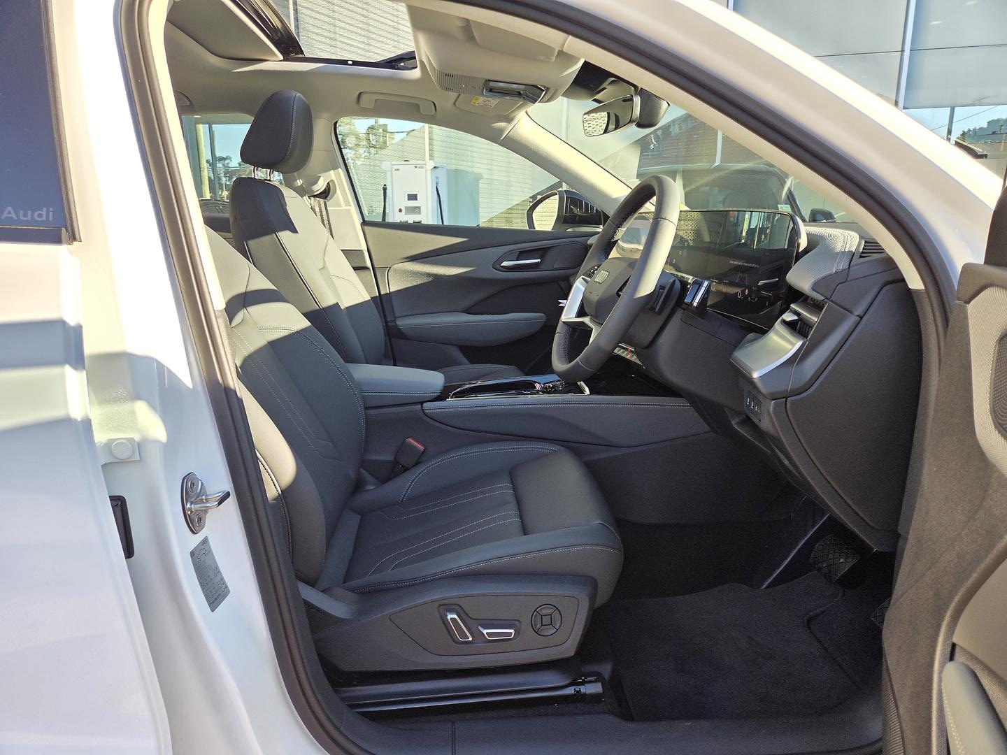 Image about Audi Q3 Sportback TFSI 110 kW