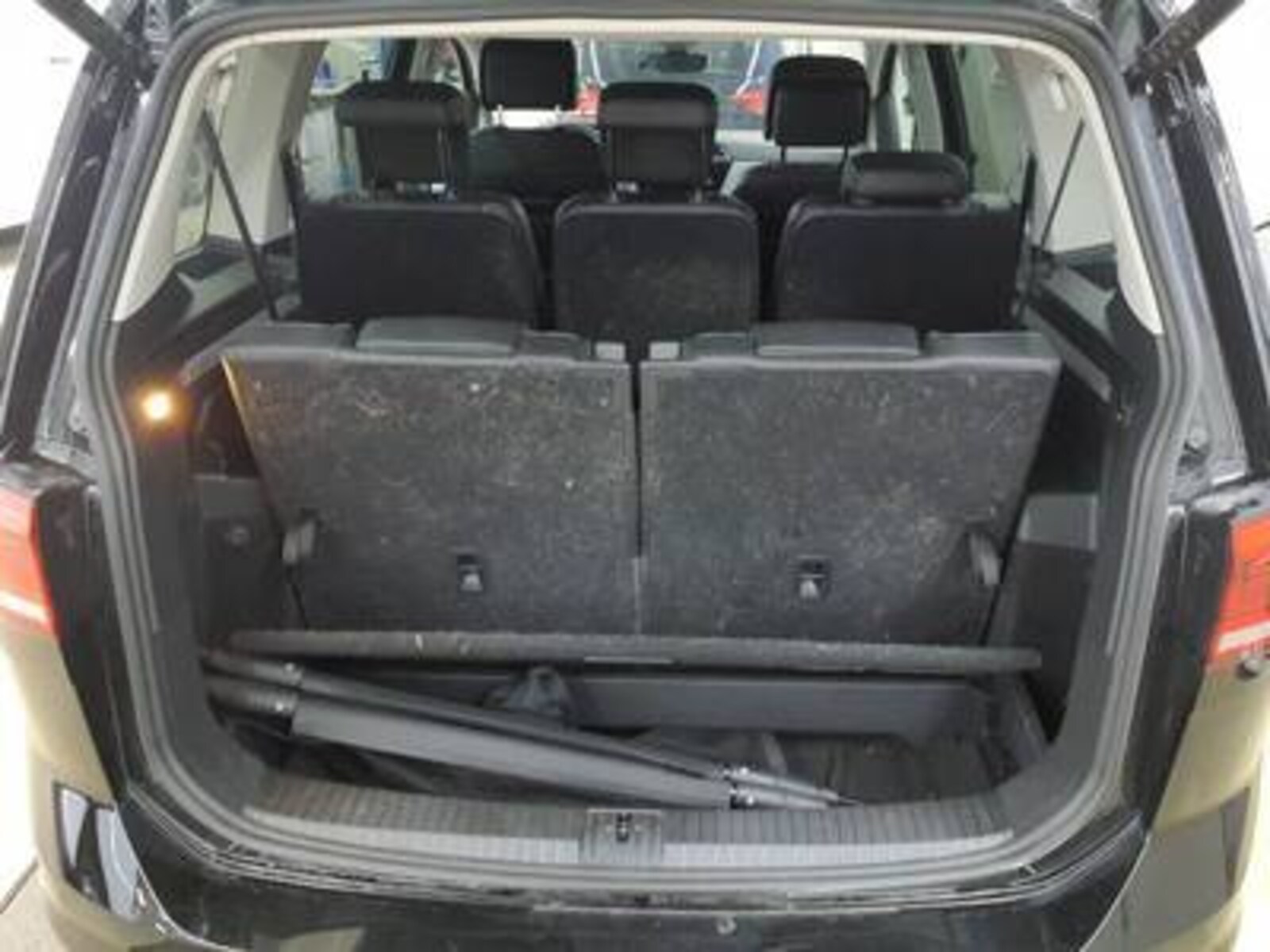 Volkswagen Touran – Bild 10