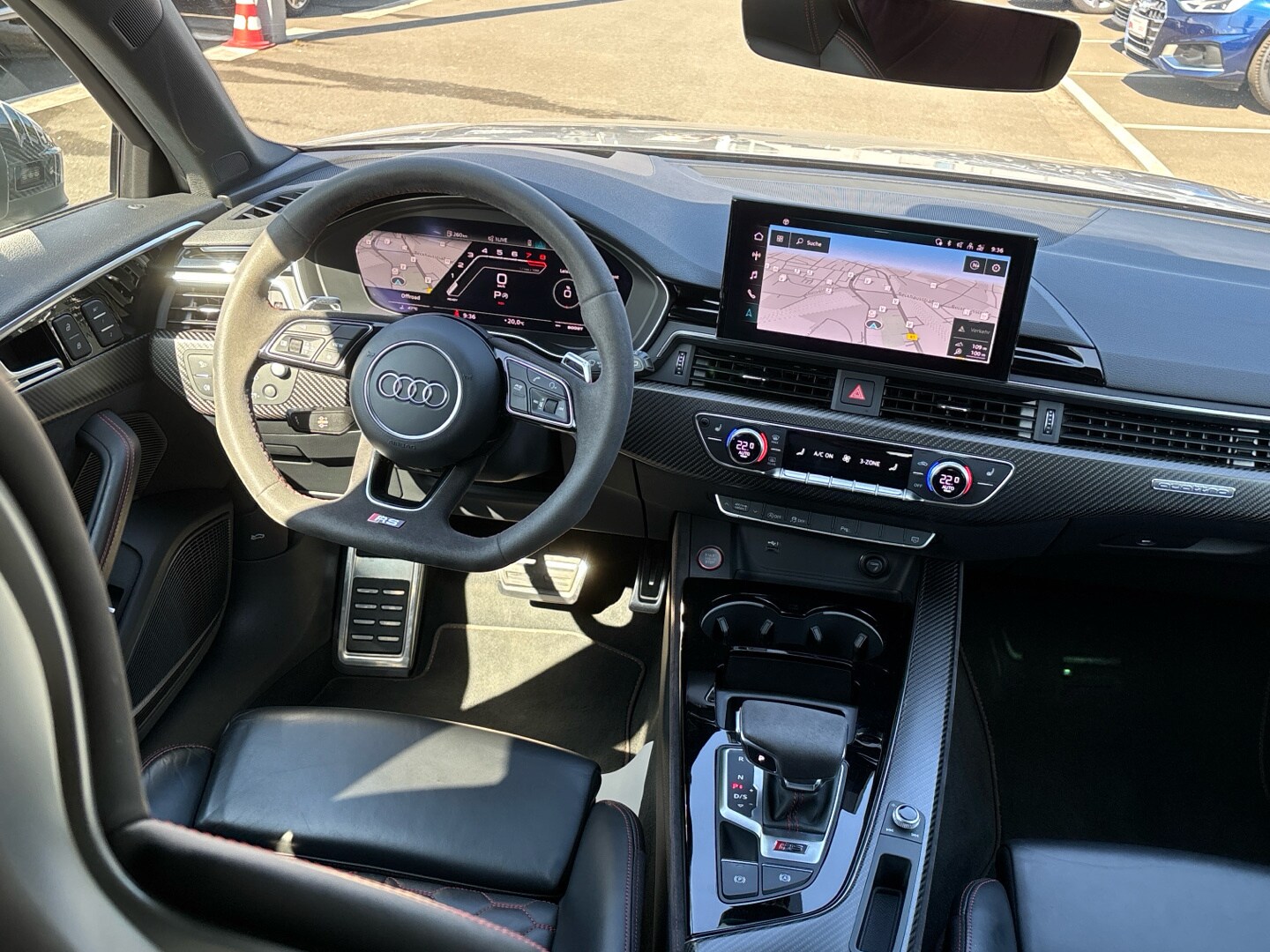 Image about Audi RS 4 Avant TFSI quattro tiptronic