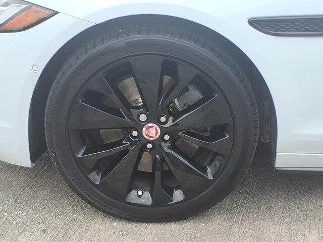 2021 Jaguar XF