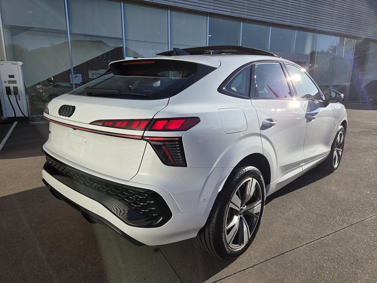 Image about Audi Q3 Sportback TFSI 110 kW