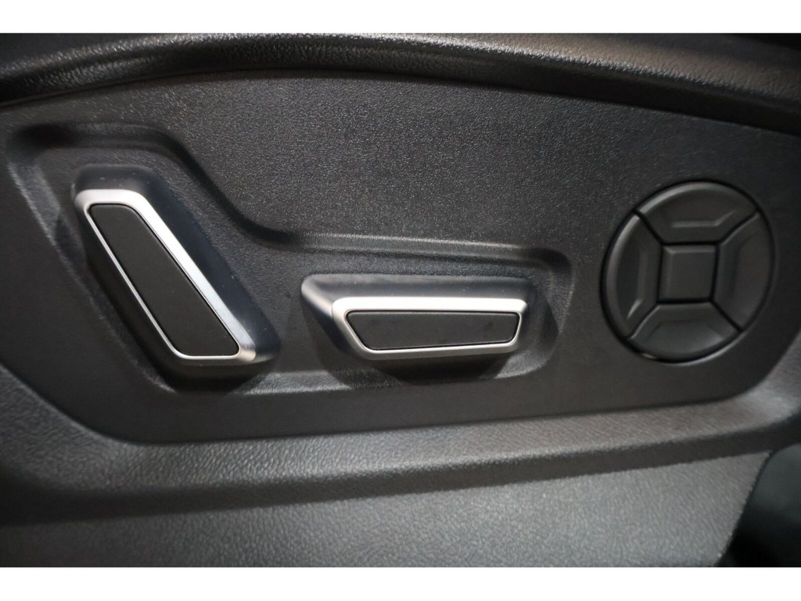 Audi Q8 – Bild 18