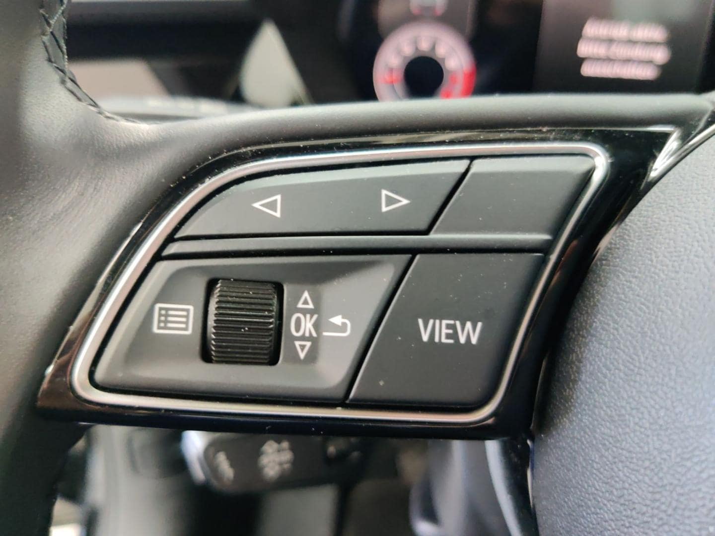 Bild über Audi A3 Sportback 30 TFSI Schaltgetriebe - für weitere Informationen kontaktieren Sie den Audi Partner