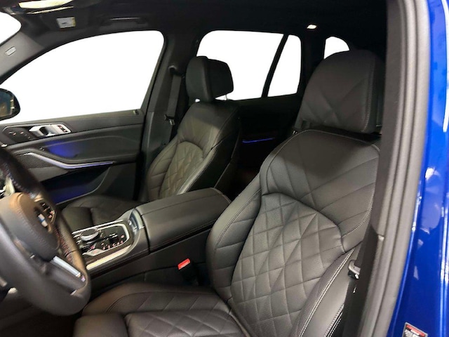 2025 BMW X5 M60i - Photo 14
