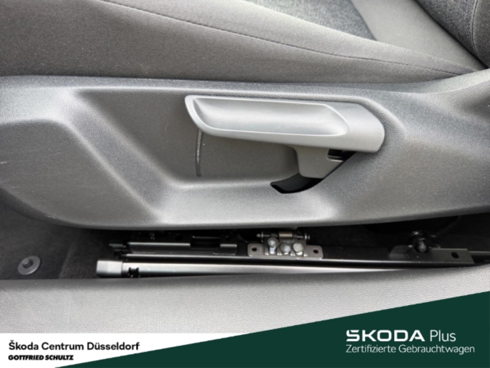 Škoda Superb Combi – Bild 12
