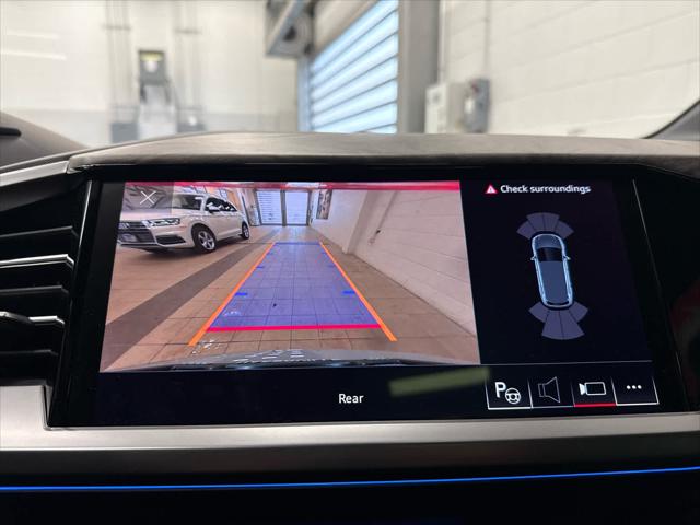 2023 AUDI Q4 - Image 22