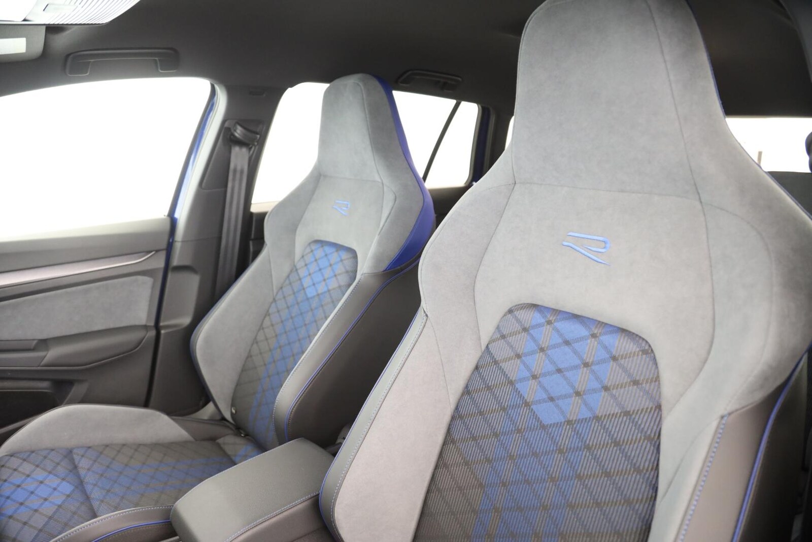 Volkswagen Golf Variant – Bild 12