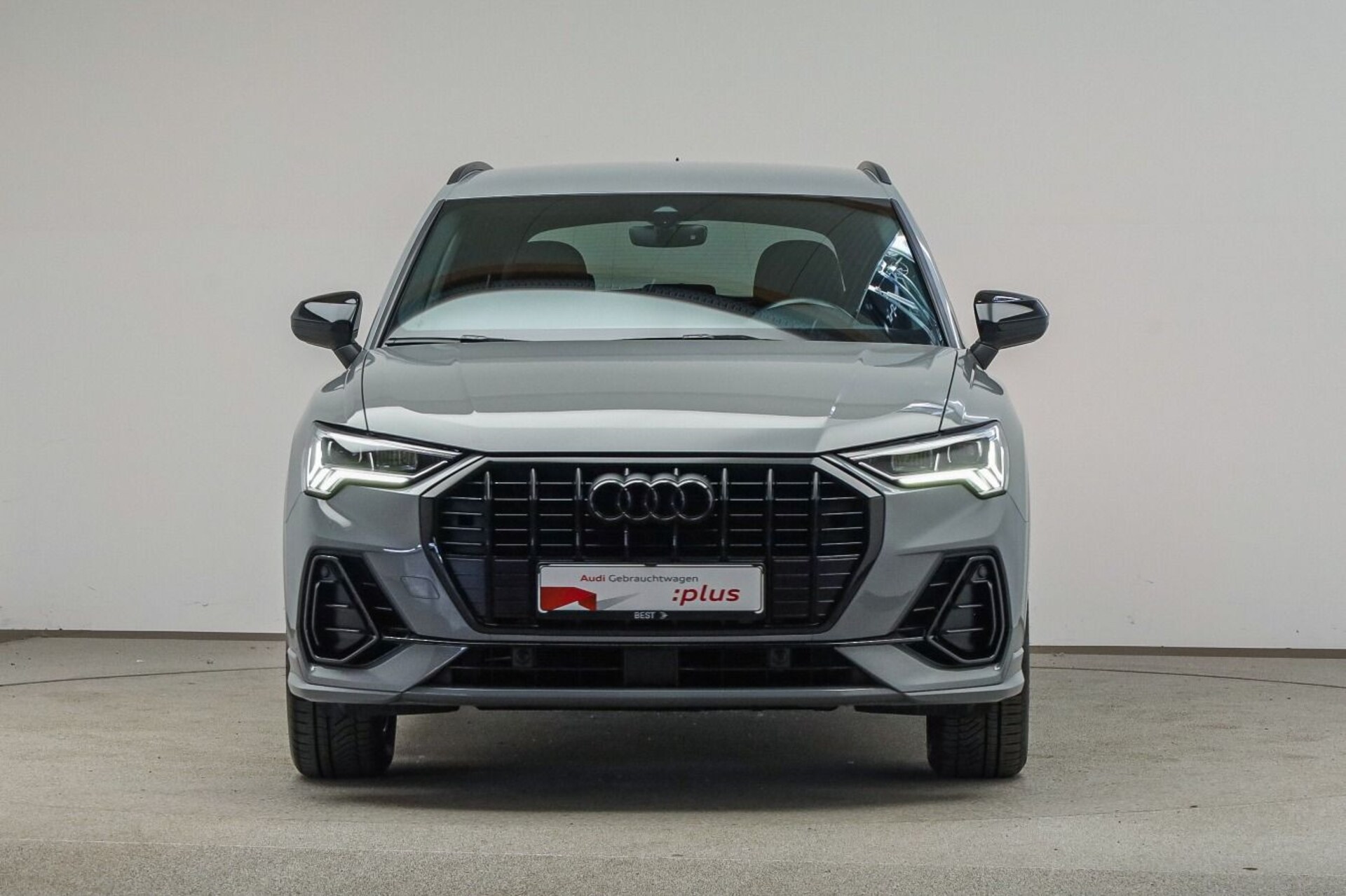 Audi Q3 SUV S line