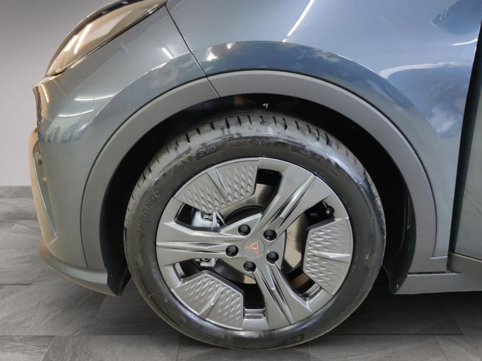 CUPRA Raval Endurance