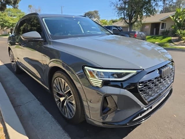 2024 Audi Q8 e-tron