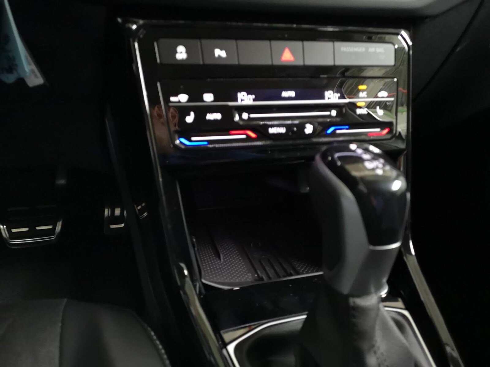 Volkswagen T-Cross – Bild 14
