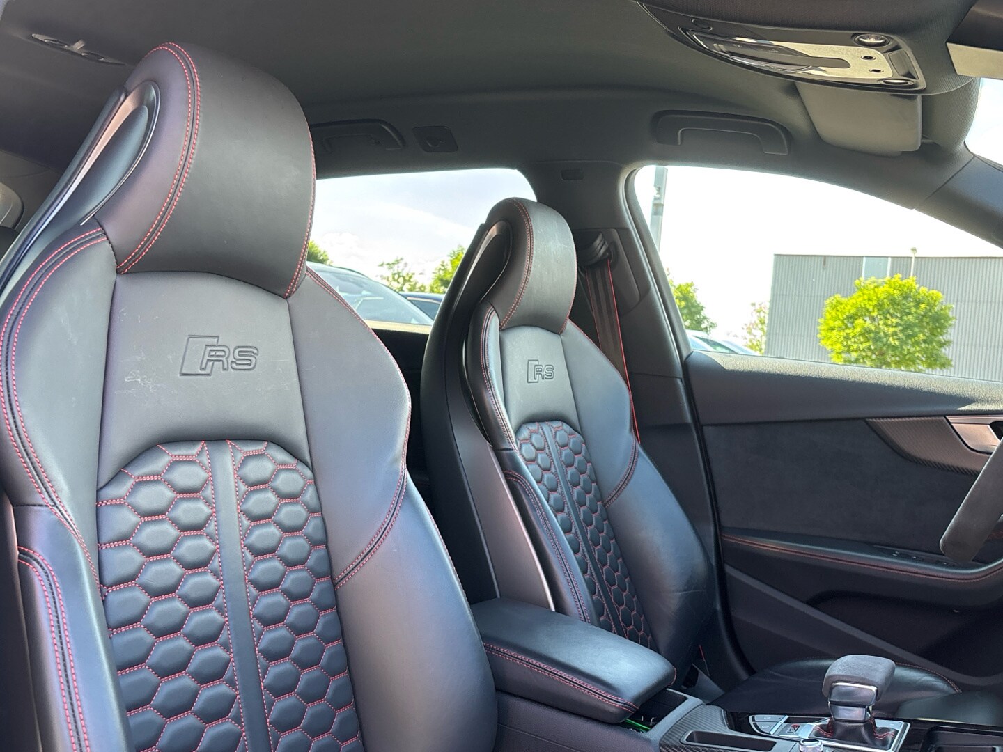 Image about Audi RS 4 Avant TFSI quattro tiptronic