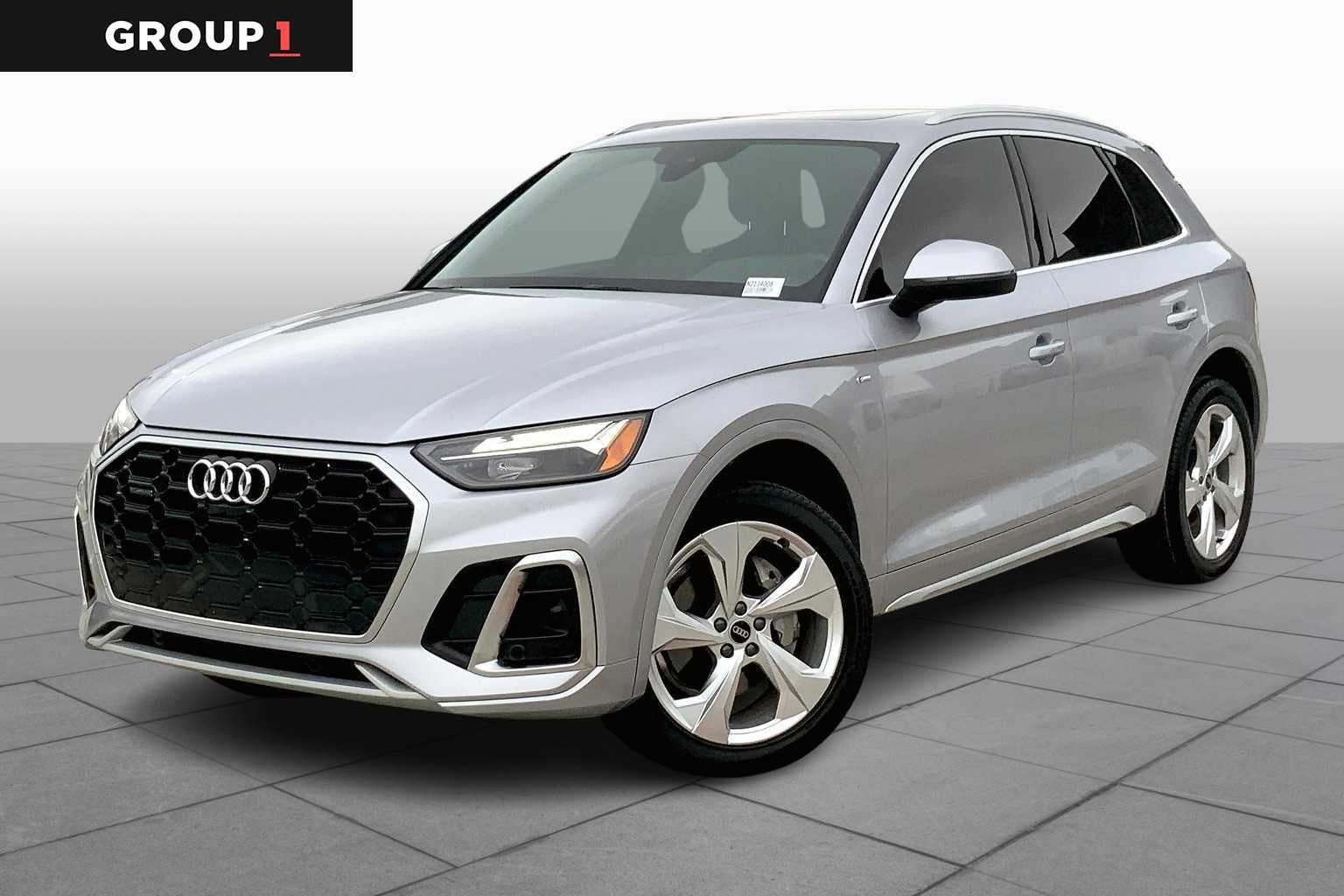 2022 Audi Q5 45 Premium Plus's photo
