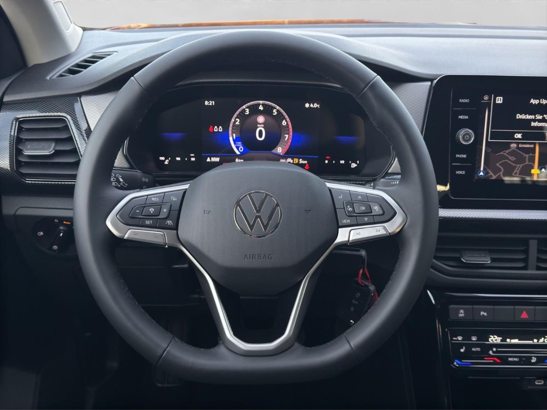 Volkswagen T-Cross Life
