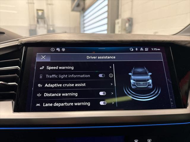 2023 AUDI Q4 - Image 23