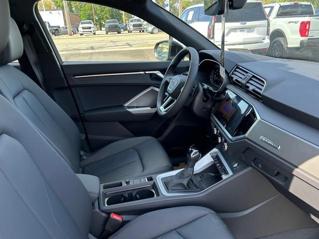 2025 Audi Q3 S Line Premium - Photo 25